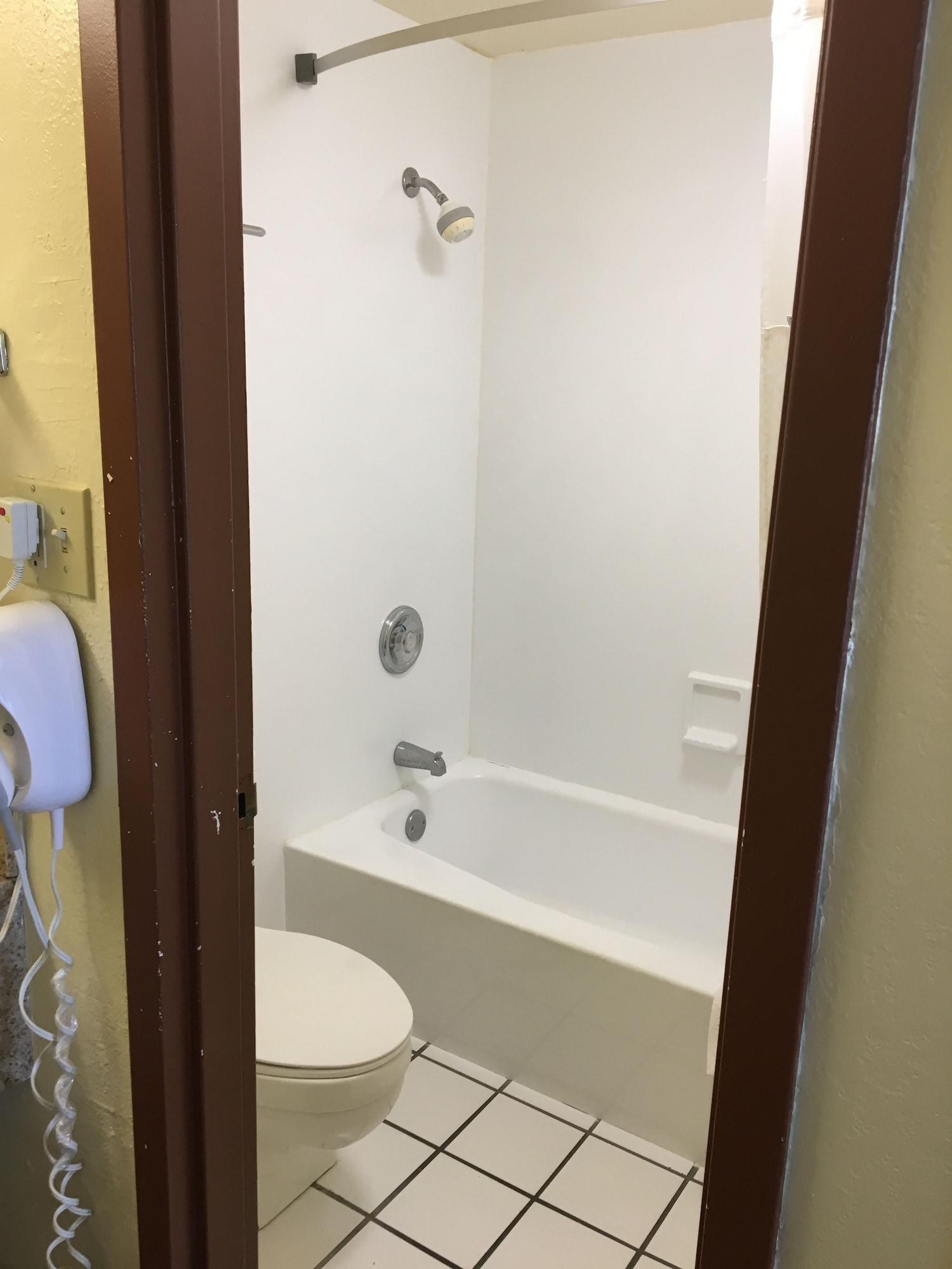 Days Inn By Wyndham Bradenton - Near The Gulf Exteriör bild