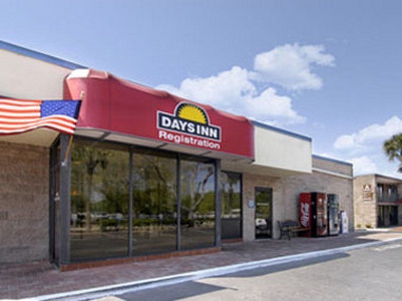 Days Inn By Wyndham Bradenton - Near The Gulf Exteriör bild